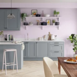 Dulux Walls & Ceilings Pretty Pink Silk Emulsion Paint, 5L -Paint Decoration dulux walls ceilings pretty pink silk emulsion paint 5l5010212647851 05i bq