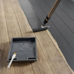 GoodHome Mid Grey Satin Floor Wood Varnish, 2.5L -Paint Decoration goodhome mid grey satin floor wood varnish 2 5l5059340487014 02i