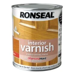 Ronseal Diamond Hard Antique Pine Gloss Wood Varnish, 0.75L