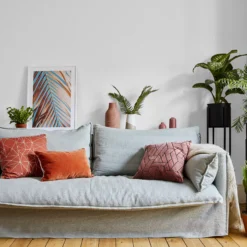 Valspar Trade Tough Pure Brilliant White Silk Emulsion Paint, 5L -Paint Decoration valspar trade tough pure brilliant white silk emulsion paint 5l5055018189808 01i bq